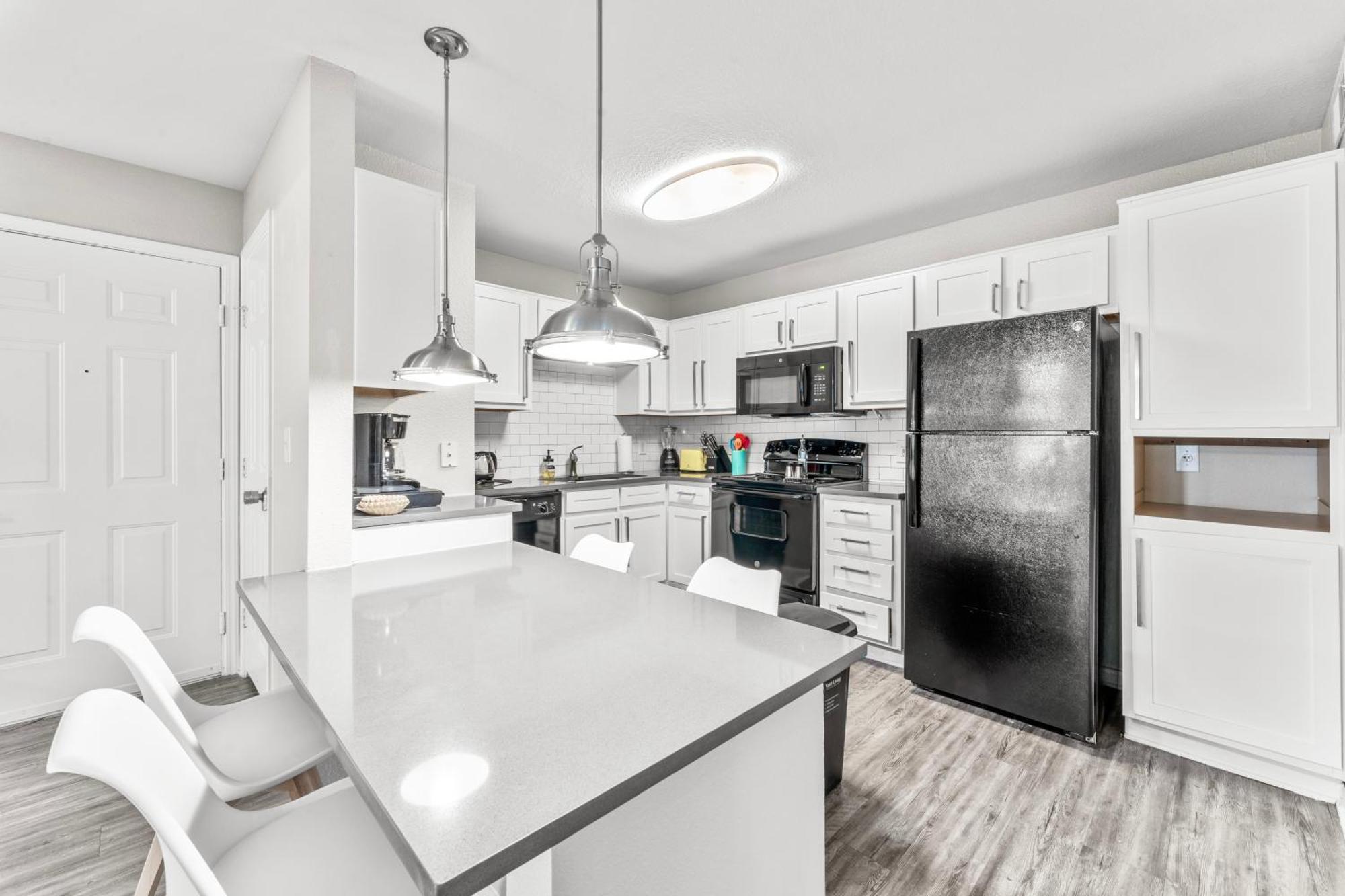 Spacious 2Br King Suites W Pool, Gym, Laundry - Close To Downtown Austin Luaran gambar